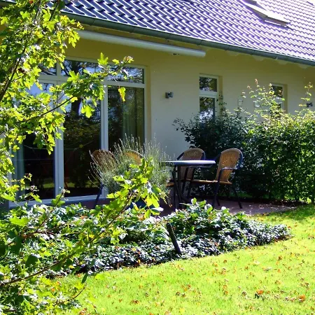 4 Sterne Dünensand Sauna Und Terasse In Südwestlage Apartment Lobbe